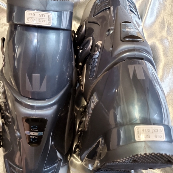 Tecnica 7X Innotec Blue Ski Boots - 293mm Size 6.5 Anti-Vibration System - Picture 7 of 16